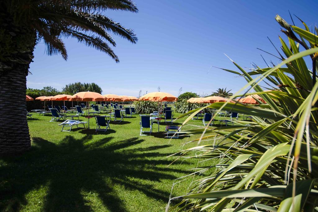 Hotel Torre Del Sole Tarquinia Exterior foto