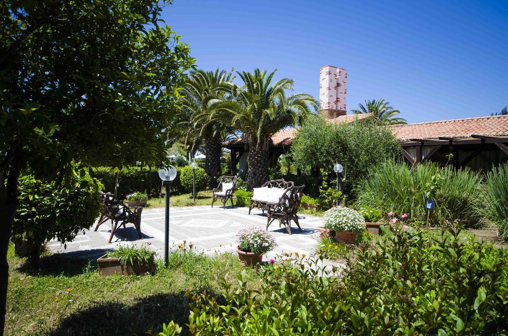 Hotel Torre Del Sole Tarquinia Exterior foto