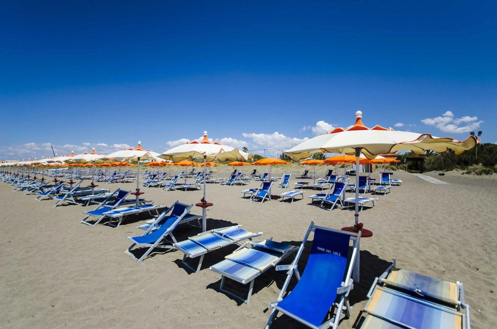 Hotel Torre Del Sole Tarquinia Exterior foto